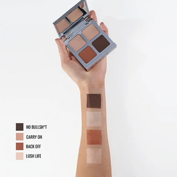 IL MAKIAGE Color Boss Squad Eyeshadow Palette in Workaholic, 1.5g X 4 6g… - Picture 4 of 15